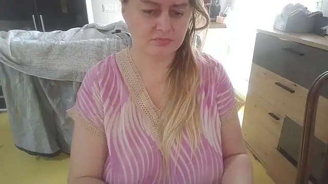 Meliss Official9 online show from February 2026 09:13:01 AM