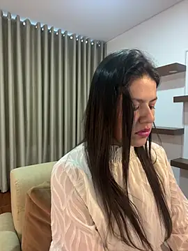 Alice Biel online show from March 2025 03:05:02 PM