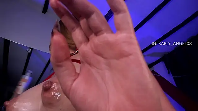 karly angeel online show from February 2026 12:25:02 AM