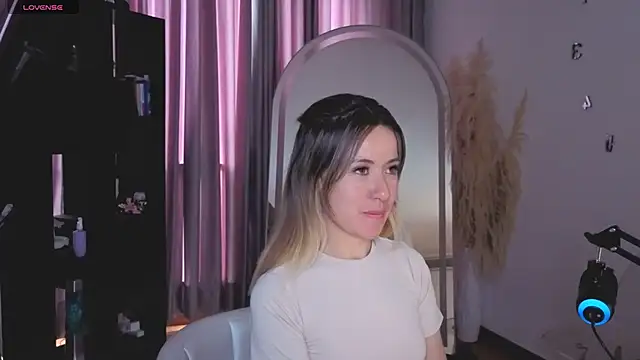 Snapshot of sexfire_lalita chatting on November 2025 03:58:02 PM sexfire lalita online show from November 2025 03:58:02 PM