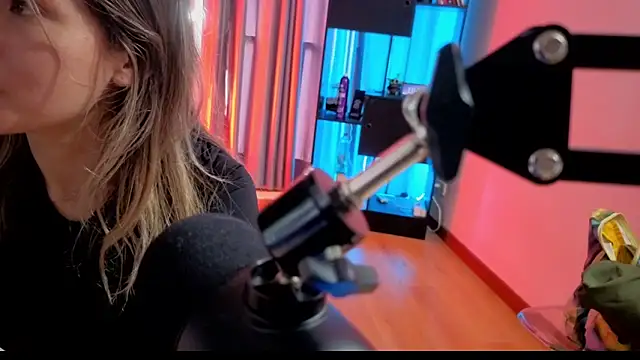 sexfire lalita online show from March 2026 10:05:01 PM