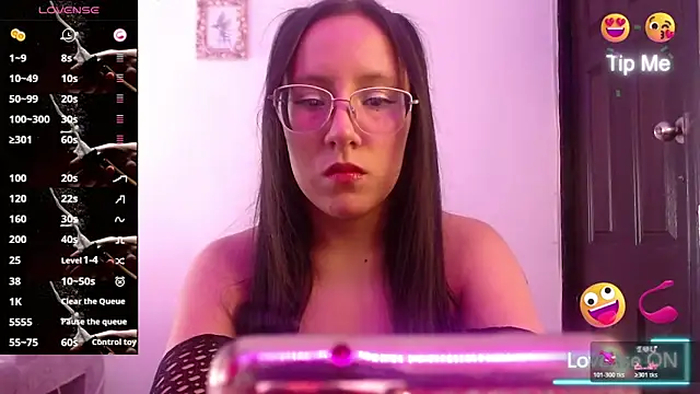 Snapshot of Miia-fox chatting on February 2026 03:49:02 PM Miia-fox online show from February 2026 03:49:02 PM