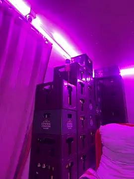 Snapshot of Hot_beauty__ chatting on December 2025 04:52:01 AM Hot beauty online show from December 2025 04:52:01 AM