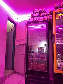 Snapshot of Hot_beauty__ chatting on February 2026 02:09:02 AM Hot beauty online show from February 2026 02:09:02 AM