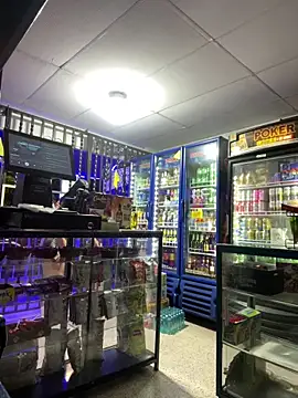 Snapshot of Hot_beauty__ chatting on February 2026 02:43:01 AM Hot beauty online show from February 2026 02:43:01 AM