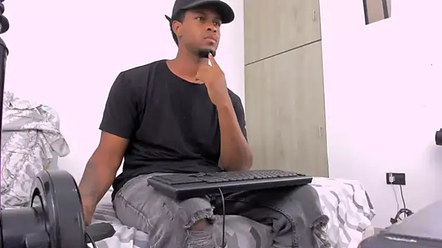 Snapshot of jack_crawfortt chatting on March 2025 04:02:02 PM jack crawfortt online show from March 2025 04:02:02 PM