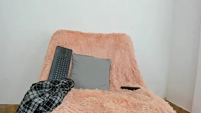 Snapshot of jack_crawfortt chatting on November 2025 02:17:01 PM jack crawfortt online show from November 2025 02:17:01 PM