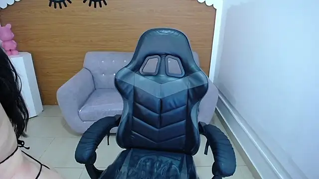 Chinatsu t online show from September 2025 12:51:01 PM