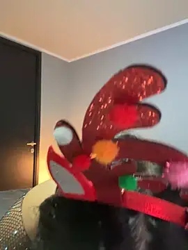 Snapshot of sc4ry_girl1 chatting on December 2024 02:20:01 AM sc4ry girl1 online show from December 2024 02:20:01 AM