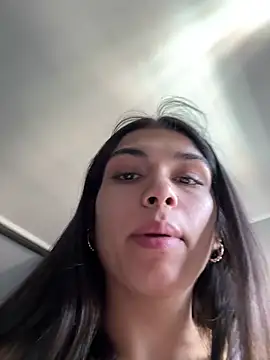 Snapshot of sc4ry_girl1 chatting on January 2025 04:46:01 PM sc4ry girl1 online show from January 2025 04:46:01 PM