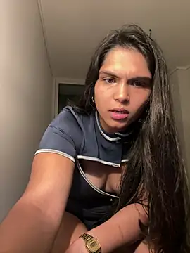 Snapshot of sc4ry_girl1 chatting on March 2025 05:30:01 AM sc4ry girl1 online show from March 2025 05:30:01 AM