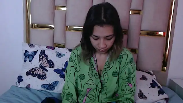 nina carther online show from November 2025 11:10:02 AM