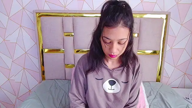Snapshot of nina_carther chatting on April 2026 11:12:01 AM nina carther online show from April 2026 11:12:01 AM