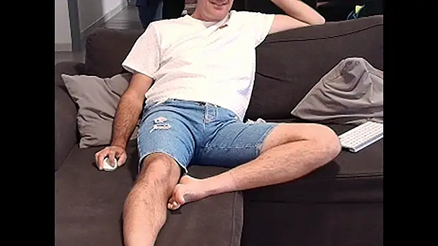 Arnaudvibre online show from September 2025 07:43:02 AM