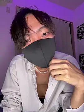 UKI06 online show from January 2025 04:21:02 PM