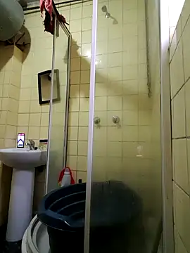 Snapshot of Polygamist chatting on September 2025 05:44:01 AM Polygamist online show from September 2025 05:44:01 AM