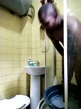 Polygamist online show from February 2026 12:59:02 PM