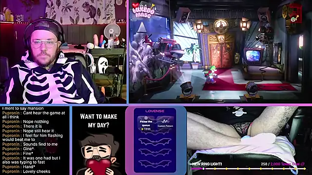 Snapshot of tuxedomasc_95 chatting on October 2025 12:41:02 AM tuxedomasc 95 online show from October 2025 12:41:02 AM