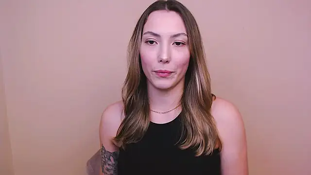 Snapshot of VanessaMay_ chatting on February 2025 08:34:01 PM VanessaMay online show from February 2025 08:34:01 PM