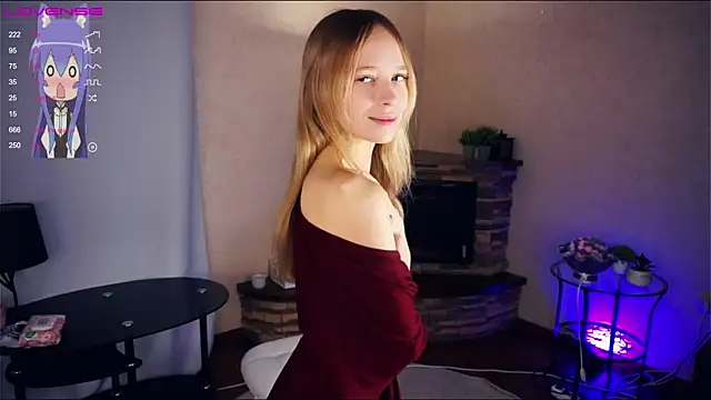 Snapshot of LynetBurby chatting on December 2024 10:27:01 PM LynetBurby online show from December 2024 10:27:01 PM