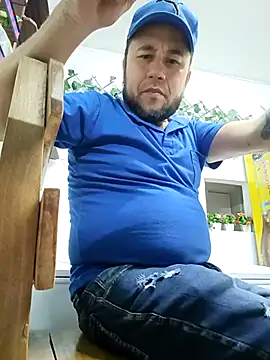 Snapshot of very2_sexy chatting on September 2025 04:17:01 AM very2 sexy online show from September 2025 04:17:01 AM