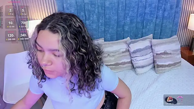 pretty sunlight  online show from February 2026 01:24:02 AM