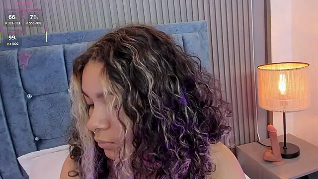 pretty sunlight  online show from May 2026 09:22:02 PM