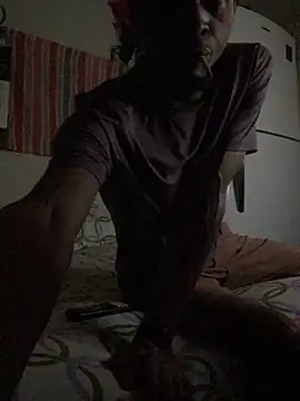 Johnras121 online show from December 2025 04:19:01 AM