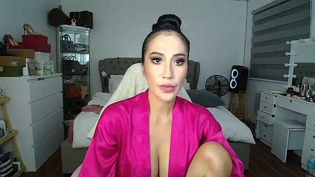 aya saki online show from January 2026 02:00:01 PM