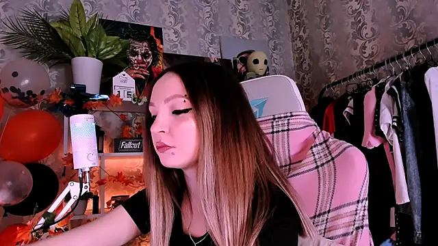 Snapshot of _AsyaSweet chatting on November 2025 04:58:02 PM AsyaSweet online show from November 2025 04:58:02 PM