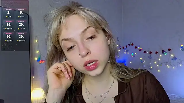 lavenderluxe online show from March 2025 06:56:01 PM