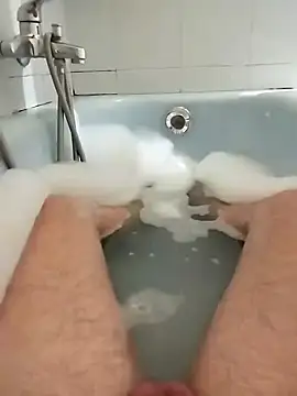 Snapshot of hexsmith96 chatting on December 2024 08:48:01 PM hexsmith96 online show from December 2024 08:48:01 PM