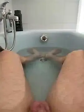 Snapshot of hexsmith96 chatting on January 2025 06:19:01 PM hexsmith96 online show from January 2025 06:19:01 PM