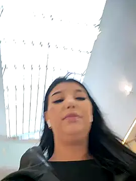 Tisha Busty online show from November 2025 11:10:01 AM