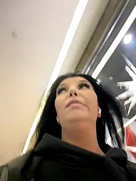 Tisha Busty online show from November 2025 01:21:02 PM