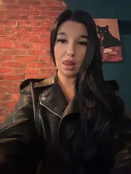 Tisha Busty online show from May 2026 02:11:01 PM