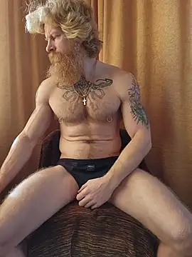 Snapshot of Gingerbeard40 chatting on February 2026 06:21:02 AM Gingerbeard40 online show from February 2026 06:21:02 AM