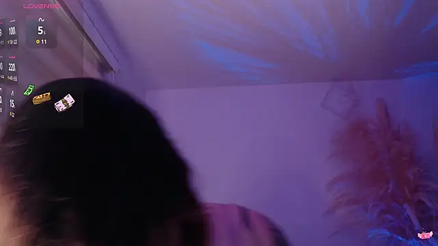 Abby gaiil online show from October 2025 04:18:01 PM