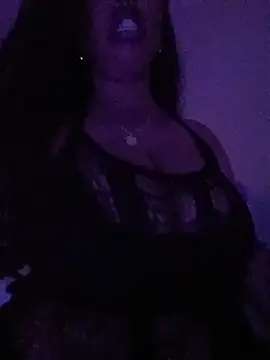 Snapshot of KittyKayla chatting on February 2026 05:40:02 AM KittyKayla online show from February 2026 05:40:02 AM