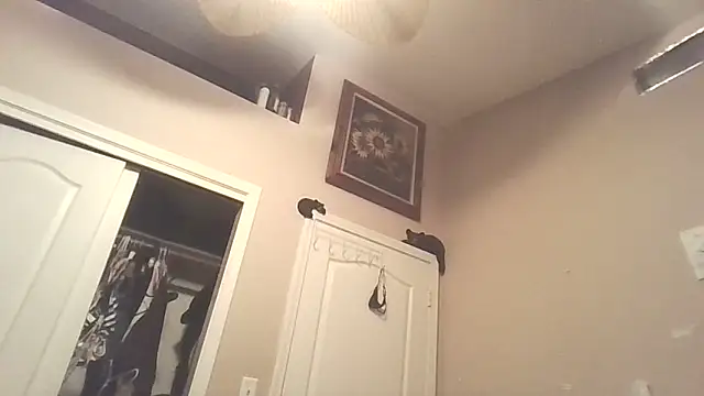 PompasPurpleriver online show from April 2026 02:36:02 AM