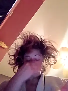 PompasPurpleriver online show from April 2026 06:32:01 PM