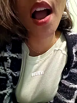 MIss-Naina online show from January 2025 04:04:01 AM