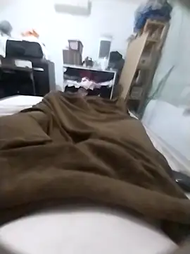 Snapshot of luluankle chatting on September 2025 11:05:01 PM luluankle online show from September 2025 11:05:01 PM