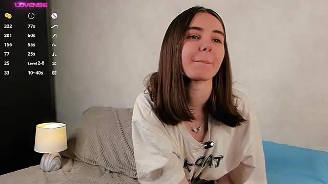 Snapshot of MeghanElson chatting on February 2025 02:35:02 PM MeghanElson online show from February 2025 02:35:02 PM