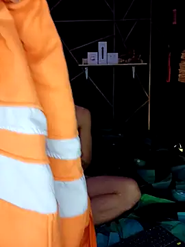 Snapshot of MillersKink chatting on March 2025 04:16:02 AM MillersKink online show from March 2025 04:16:02 AM