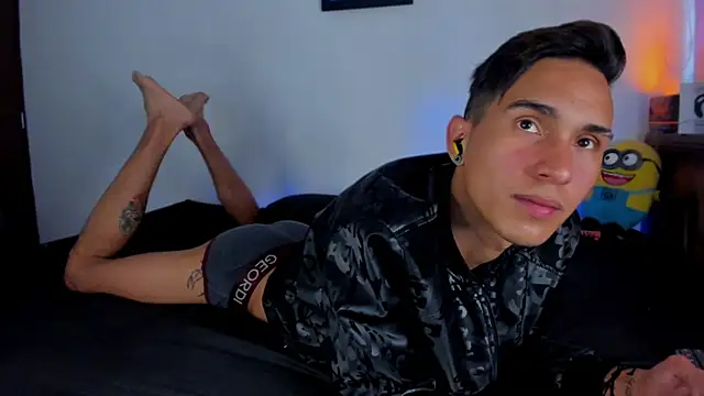 MillersKink online show from March 2026 10:35:01 PM