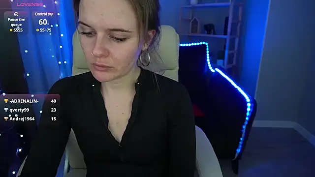 MaribelRiverr  online show from January 2025 04:46:02 PM