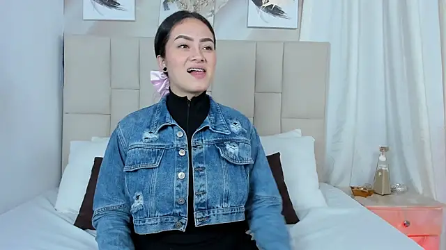 Snapshot of Jaslyn__Smith chatting on March 2025 02:21:02 PM Jaslyn Smith online show from March 2025 02:21:02 PM