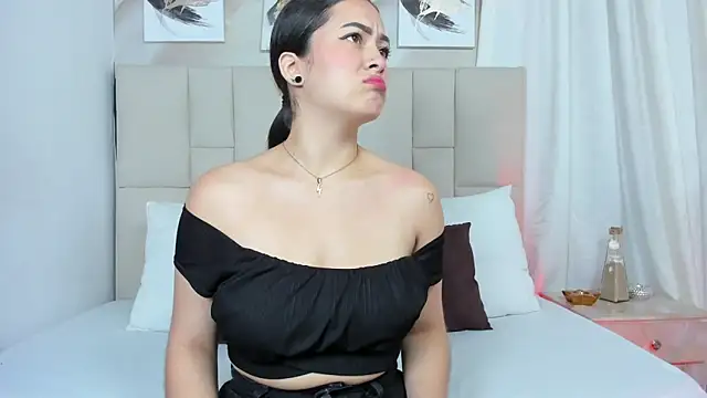 Snapshot of Jaslyn__Smith chatting on March 2025 02:08:01 PM Jaslyn Smith online show from March 2025 02:08:01 PM