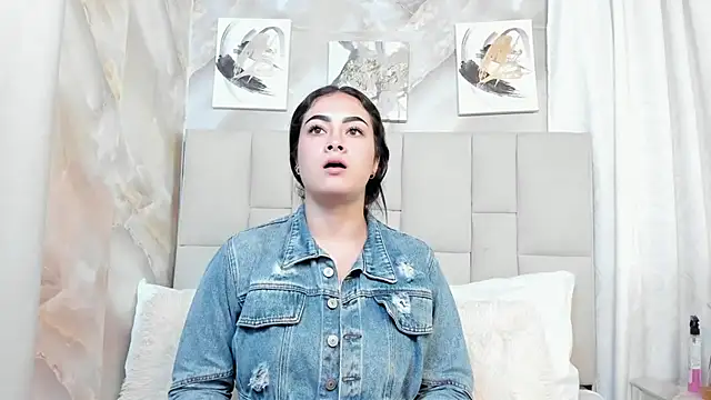 Snapshot of Jaslyn__Smith chatting on September 2025 04:12:02 PM Jaslyn Smith online show from September 2025 04:12:02 PM